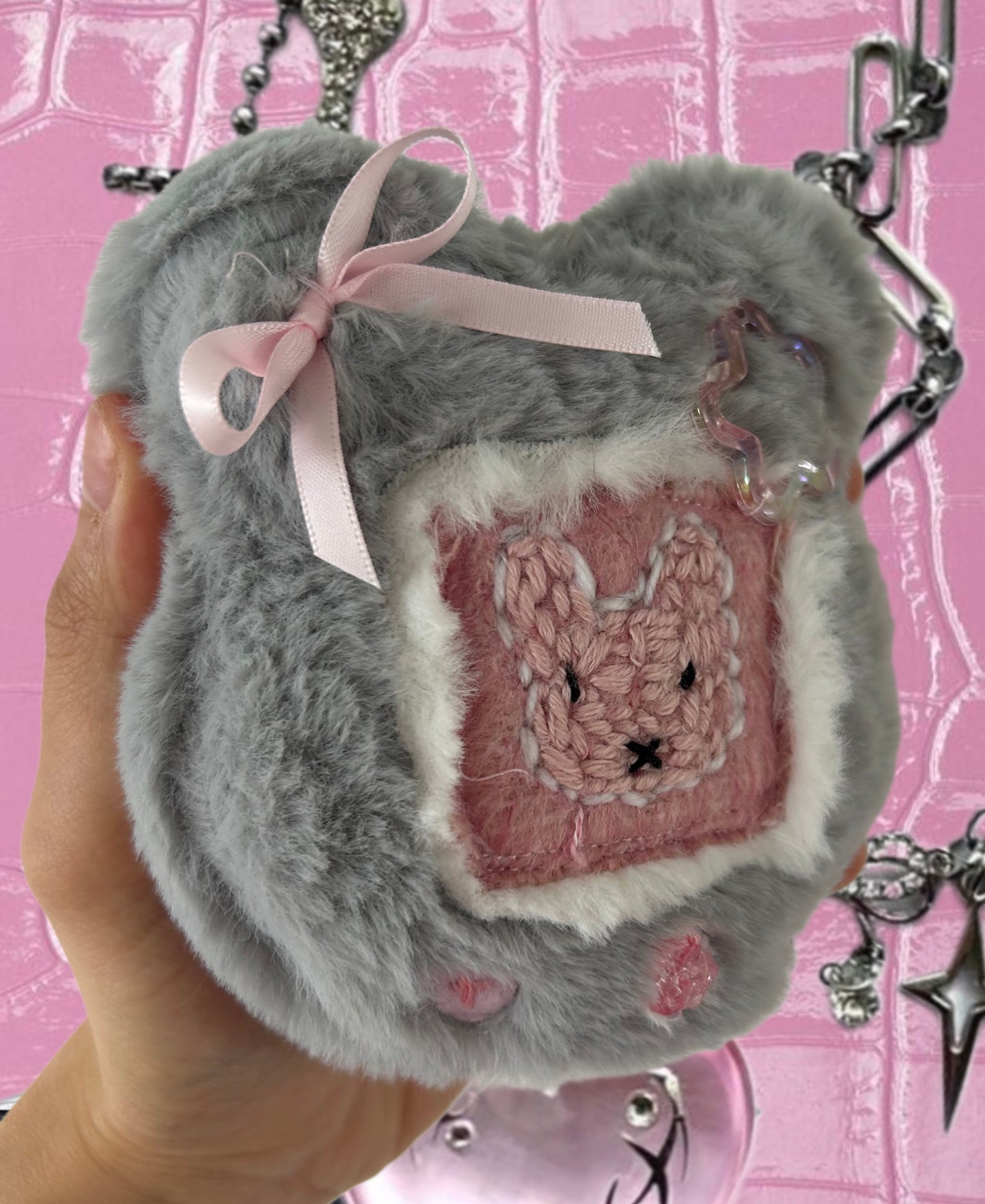 TAMAGOTCHI KEYCHAIN