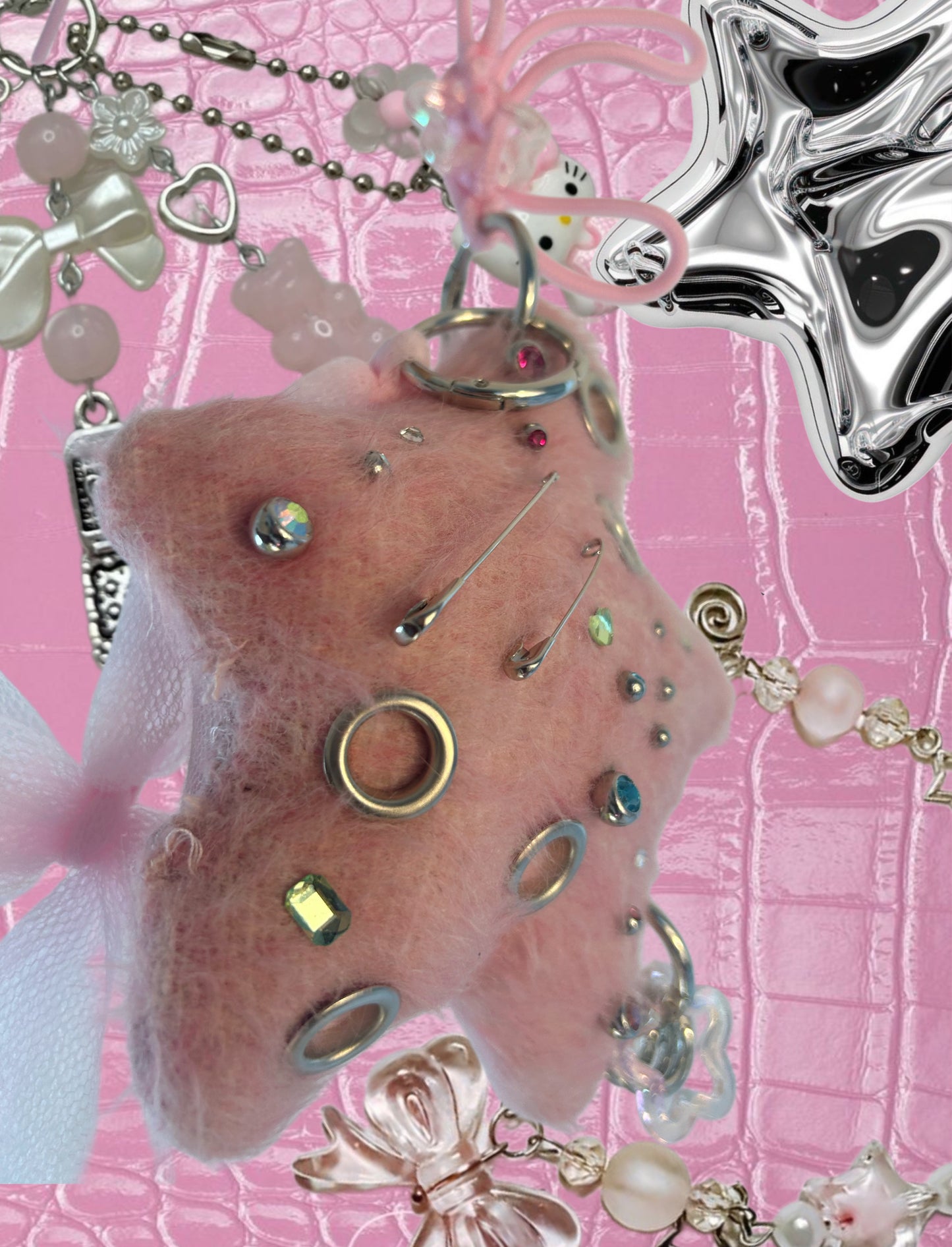 DIVA KEYCHAIN - PINK